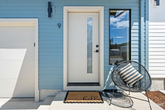 2032 Sunset Drive 1-10, Medford, OR 97501