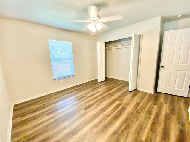 117 E Sanford Street B, Arlington, TX 76011