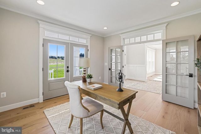 9435 OLD COURTHOUSE RD, Vienna, VA 22182