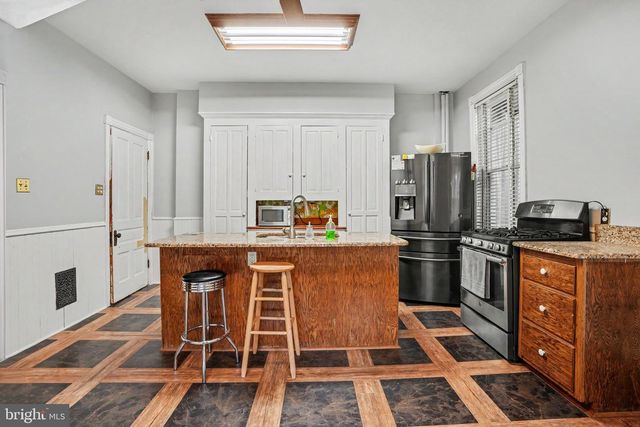 236 S WEST ST, Carlisle, PA 17013