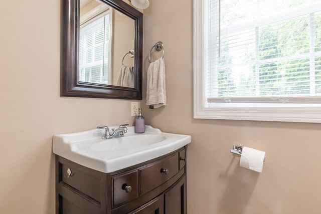 29 Genoa Avenue, Johnston, RI 02919