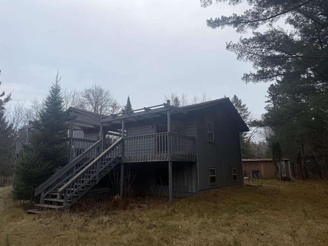 10725 N NAMEKAGON LANE, Hayward, WI 54843