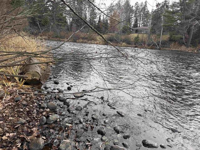 10725 N NAMEKAGON LANE, Hayward, WI 54843