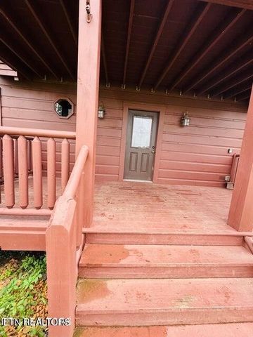 167 Bunkhouse Rd, Spencer, TN 38585