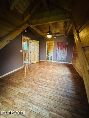 167 Bunkhouse Rd, Spencer, TN 38585