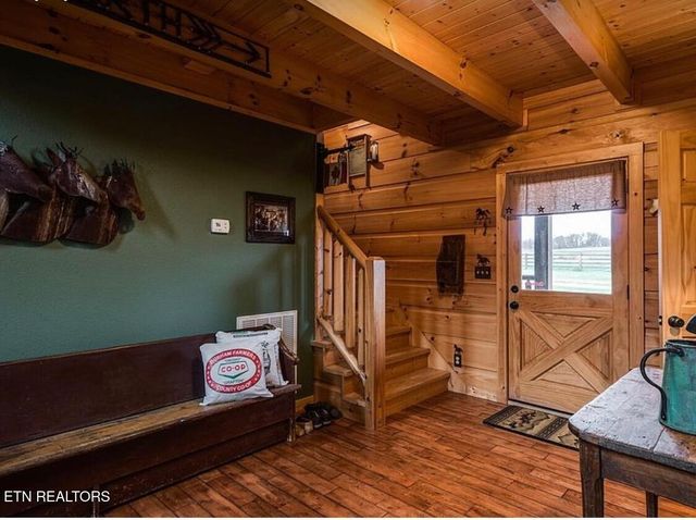 167 Bunkhouse Rd, Spencer, TN 38585