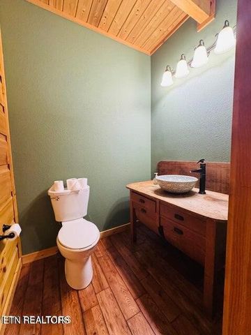 167 Bunkhouse Rd, Spencer, TN 38585