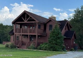 167 Bunkhouse Rd, Spencer, TN 38585