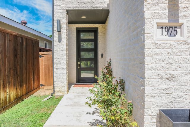 1975 Angelina Drive, Dallas, TX 75212