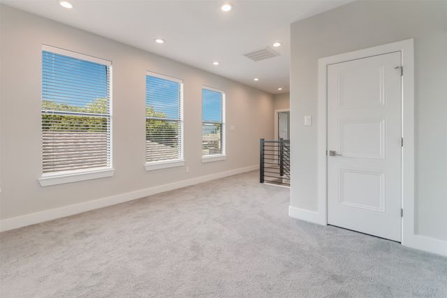 1975 Angelina Drive, Dallas, TX 75212