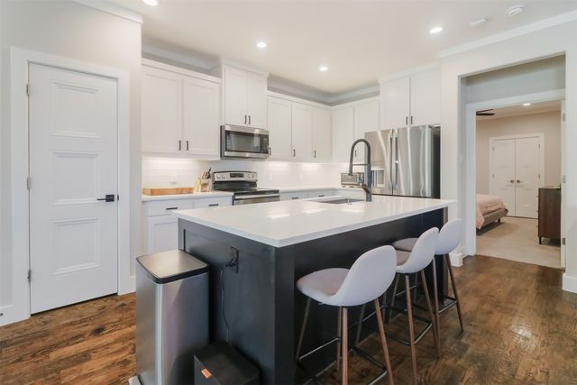 1975 Angelina Drive, Dallas, TX 75212