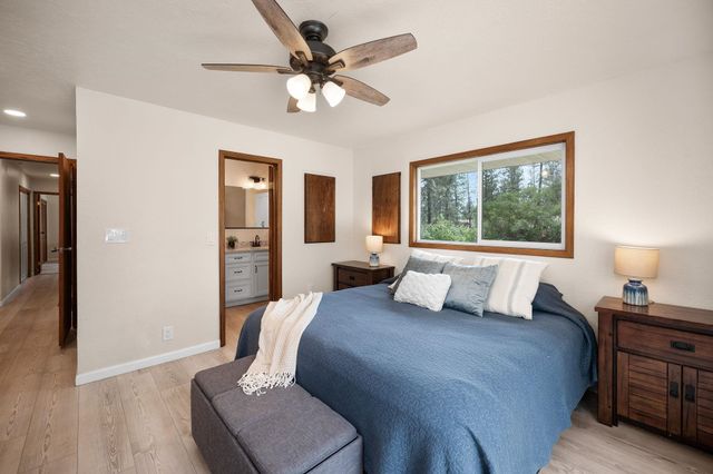 6104 W Deno Rd, Spokane, WA 99224