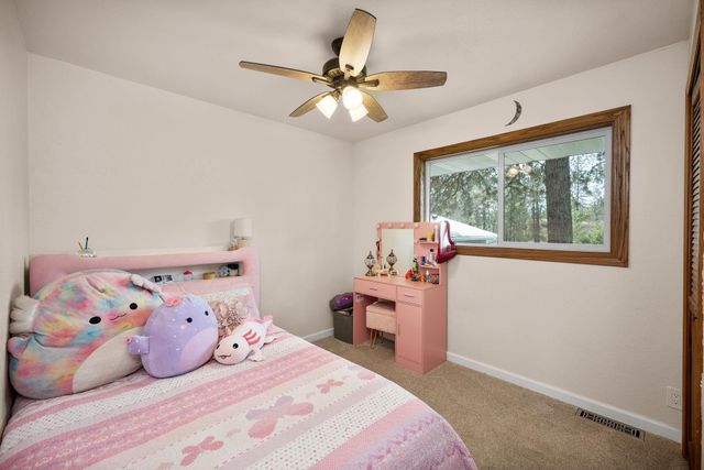 6104 W Deno Rd, Spokane, WA 99224