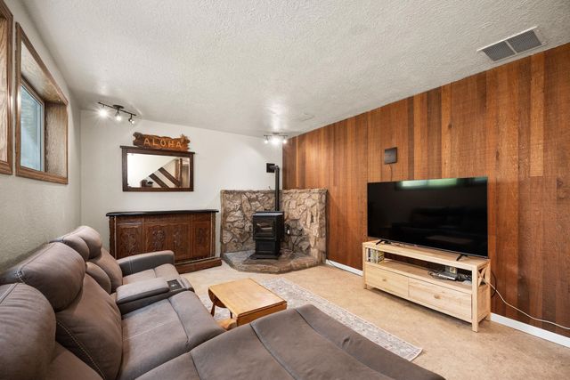 6104 W Deno Rd, Spokane, WA 99224