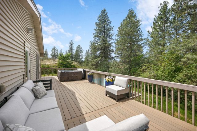 6104 W Deno Rd, Spokane, WA 99224