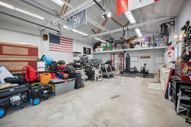 6104 W Deno Rd, Spokane, WA 99224