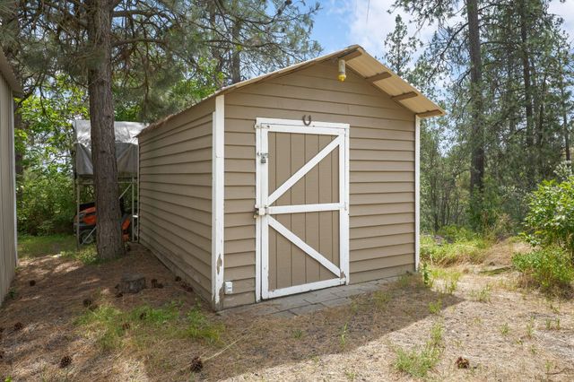 6104 W Deno Rd, Spokane, WA 99224
