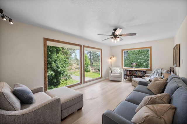 6104 W Deno Rd, Spokane, WA 99224