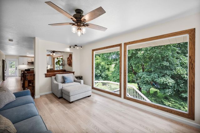6104 W Deno Rd, Spokane, WA 99224