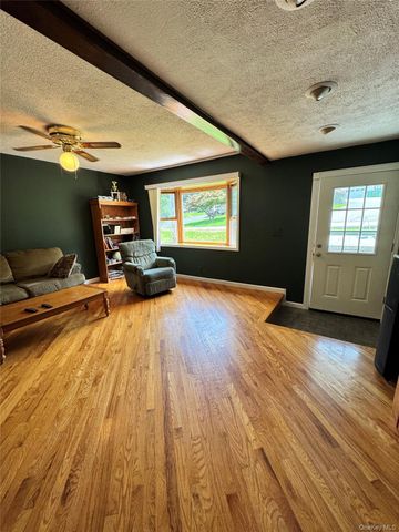 35 Willow Road, Beacon, NY 12508