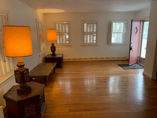 3008 Lincoln Road, Oak Brook, IL 60523