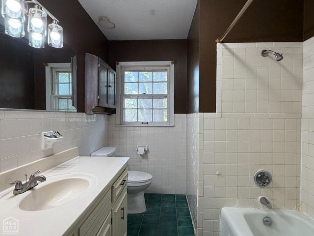 909 Sycamore Cove, Jonesboro, AR 72404