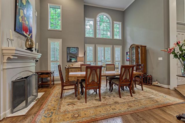 72 Village Hill Drive Drive, Conroe, TX 77304