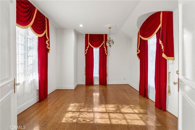 10052 Sycamore Circle, Villa Park, CA 92861