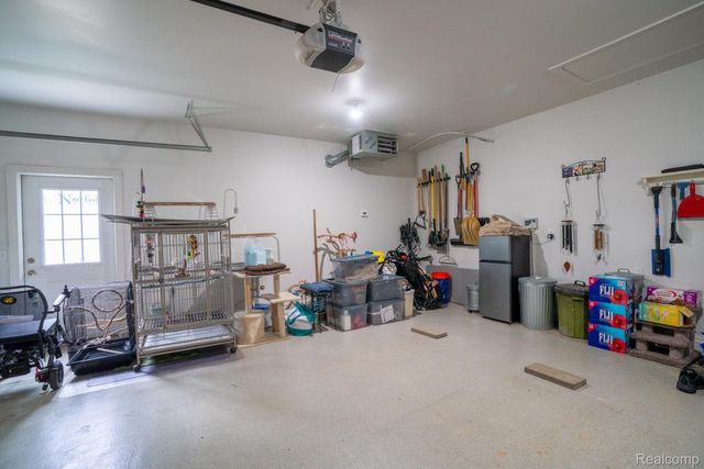 5653 Trail Side Lane 9, Hamburg Township, MI 48189