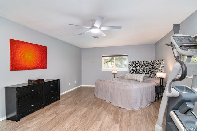 15722 Walnut Creek, San Antonio, TX 78247