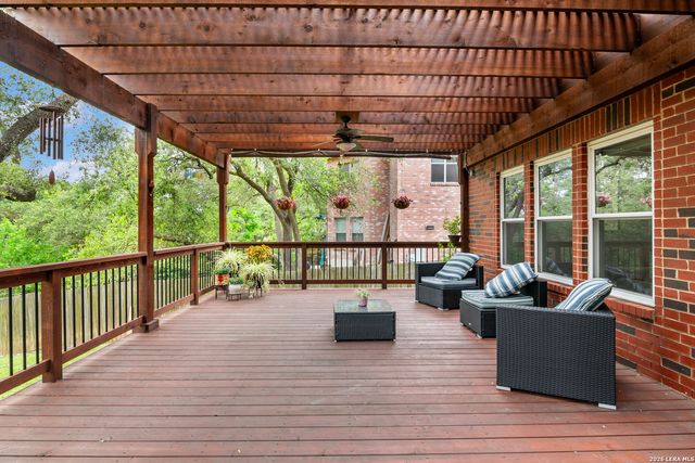 15722 Walnut Creek, San Antonio, TX 78247