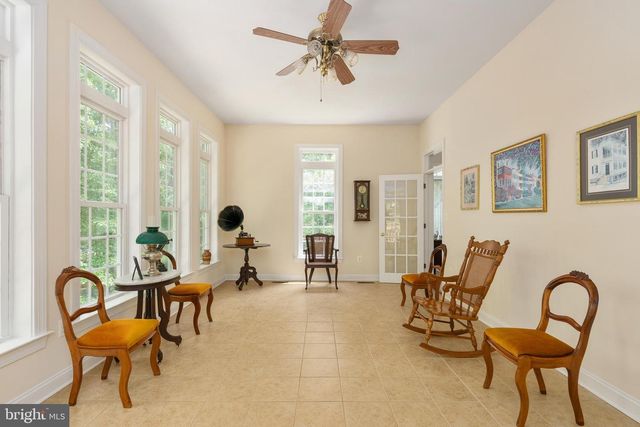 8622 LAROQUE RUN DR, Fredericksburg, VA 22407