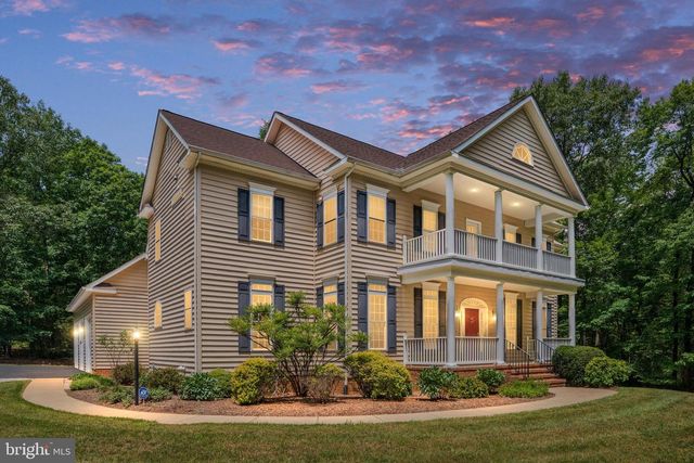 8622 LAROQUE RUN DR, Fredericksburg, VA 22407