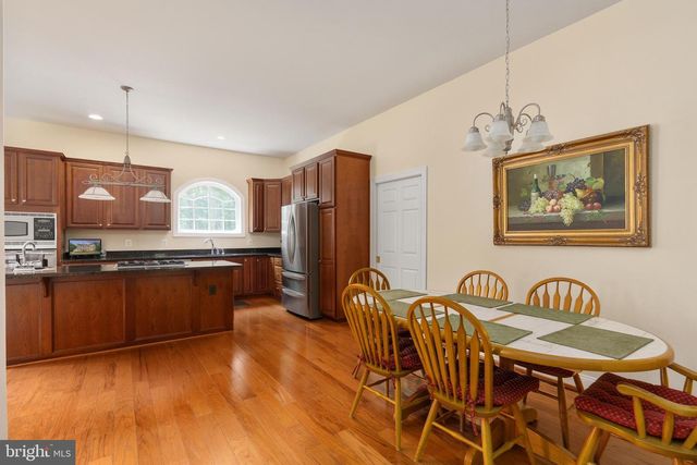 8622 LAROQUE RUN DR, Fredericksburg, VA 22407