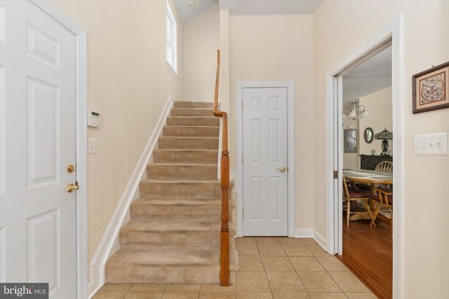 8622 LAROQUE RUN DR, Fredericksburg, VA 22407