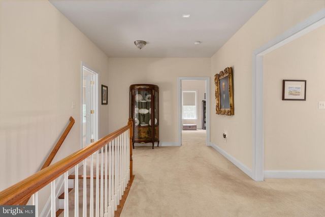 8622 LAROQUE RUN DR, Fredericksburg, VA 22407
