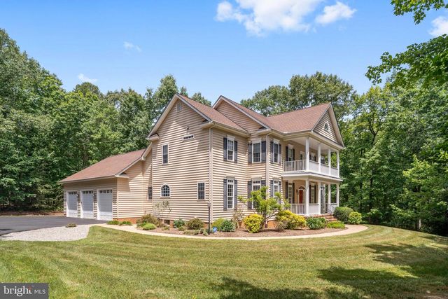 8622 LAROQUE RUN DR, Fredericksburg, VA 22407