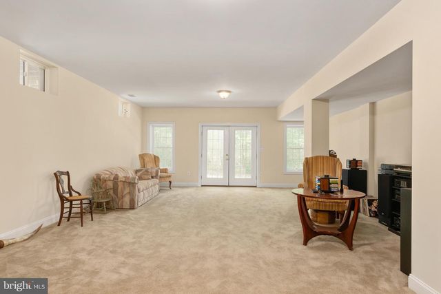 8622 LAROQUE RUN DR, Fredericksburg, VA 22407
