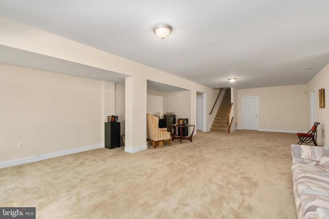 8622 LAROQUE RUN DR, Fredericksburg, VA 22407