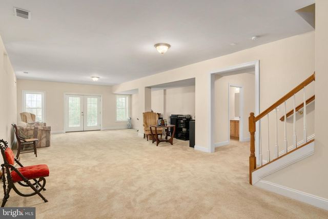 8622 LAROQUE RUN DR, Fredericksburg, VA 22407
