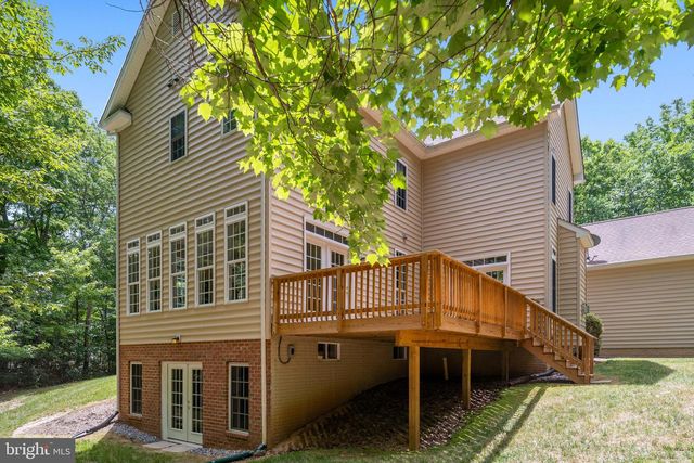 8622 LAROQUE RUN DR, Fredericksburg, VA 22407