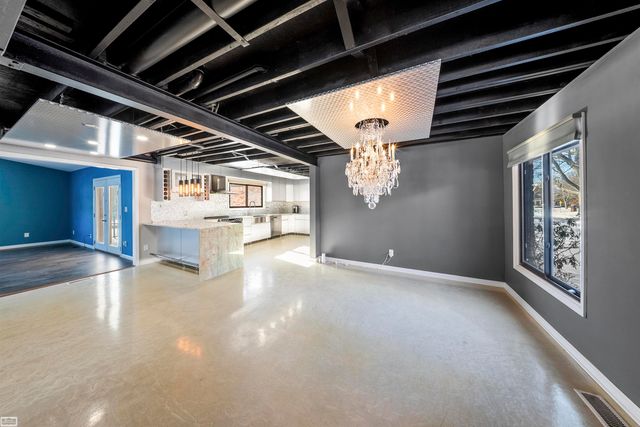 1030 Bishop Road, Grosse Pointe, MI 48230