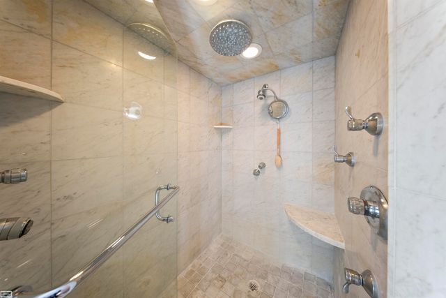 1030 Bishop Road, Grosse Pointe, MI 48230