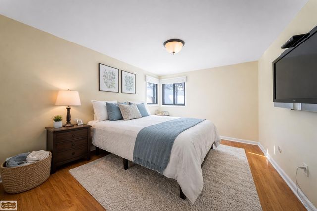 1030 Bishop Road, Grosse Pointe, MI 48230