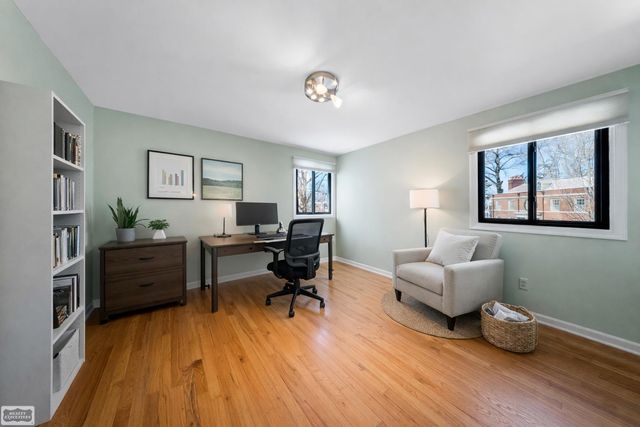 1030 Bishop Road, Grosse Pointe, MI 48230