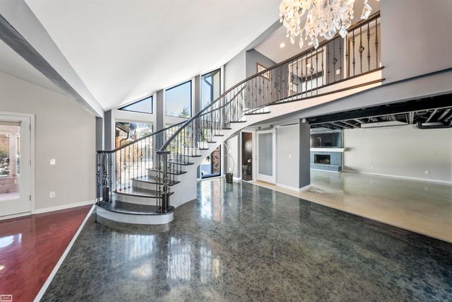 1030 Bishop Road, Grosse Pointe, MI 48230