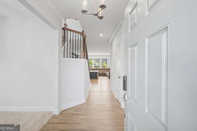 669 Fairway Drive, Acworth, GA 30101