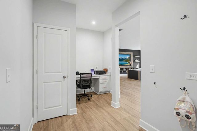 669 Fairway Drive, Acworth, GA 30101