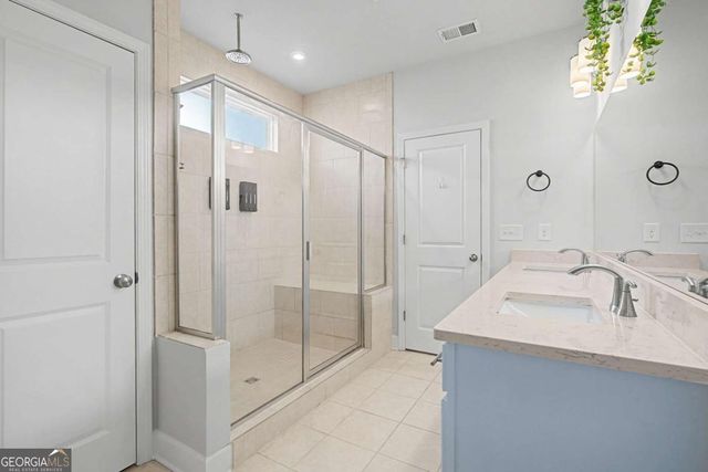 669 Fairway Drive, Acworth, GA 30101