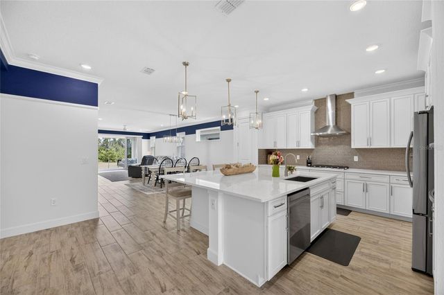 1019 SIGNET DRIVE, Apollo Beach, FL 33572